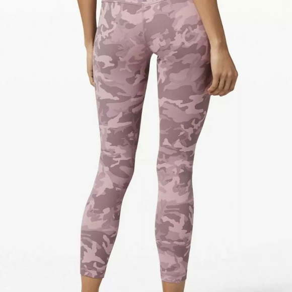 pink camo lululemon RARE NWT - Picture 2 of 4